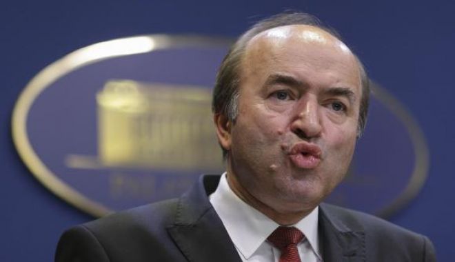 Tudorel Toader, primele declarații despre demisie. Ce lămuriri aduce ministrul - y2ewyjzhmdflyje5nzrlnzm2zdniotg5-1540365521.jpg