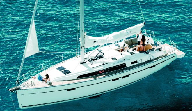 Yachturile de lux au ancorat în Portul Turistic Mangalia - yacht-1534867617.jpg