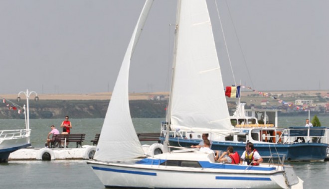 Regata Universităților din Constanța, ediția a VII-a - yachting-1340990411.jpg