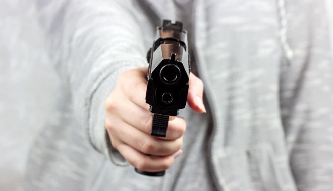 După tragedia din SUA, Canada ia o măsură drastică! - ywjmnjqzzmq2ndmwy2e3zdm0nwvkmmi3-1653978810.jpg