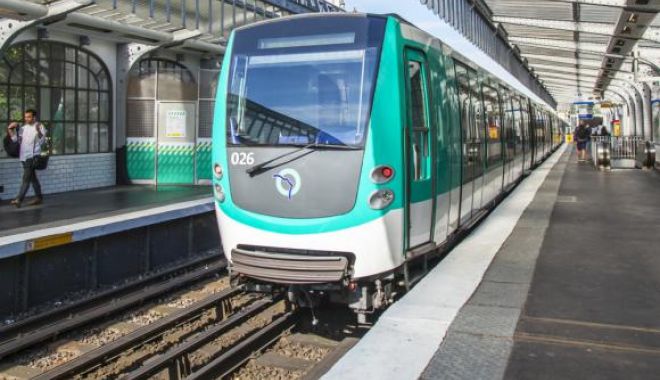 Ce cadou a primit din partea regiei de transport un bebeluș care s-a născut în tren - yxnoptdmmmnkywvmotqzntvmode1y2i3-1529329983.jpg