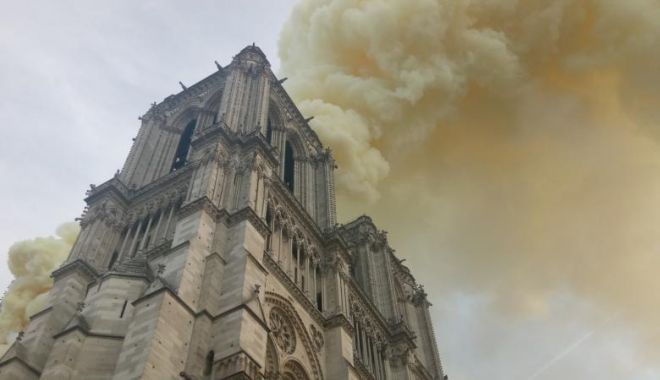 Donații de 300 de milioane de euro pentru reconstrucția Catedralei Notre Dame, din partea celor mai bogate familii din Franța - yxnoptgxzdc5yjjmztzimjg2zmvjzgiy-1555414047.jpg
