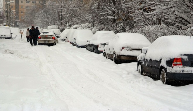 ATENȚIONARE METEO. NINSORI ABUNDENTE LA CONSTANȚA - zapada-1390470588.jpg