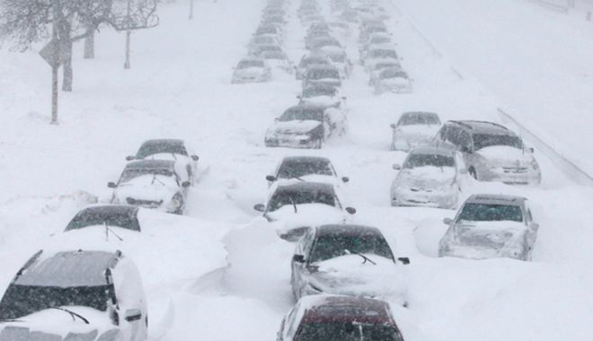 Americanii nu au liniște. O furtună 'brutală' va lovi California, anunţă meteorologii - zapada1-1672831832.jpg
