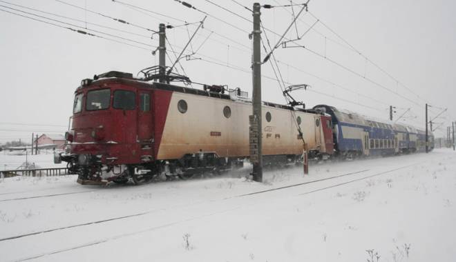 COD PORTOCALIU / Trenuri anulate din cauza viscolului. Se înregistrează întârzieri de zeci de minute - zapada2-1453015729.jpg