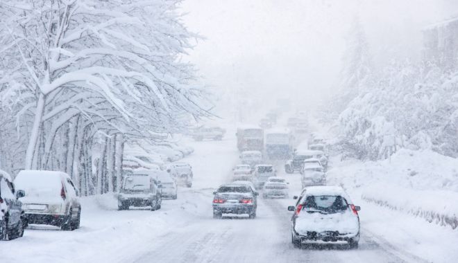 Cod roşu de viscol în plină primăvară. Ce localităţi sunt vizate de avertizarea meteo - zapadaviscoltrafic-1680761679.jpg