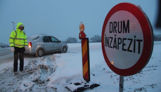 UPDATE / Circulația pe A2 a fost REDESCHISĂ. Se circulă în condiții de iarnă - zapdada2-1414304000.jpg