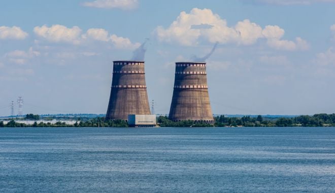 Ucraina: Centrala nucleară Zaporojie, deconectată de la reţeaua electrică în urma unui atac cu rachete rusesc - zaporojiescaled-1678354000.jpg
