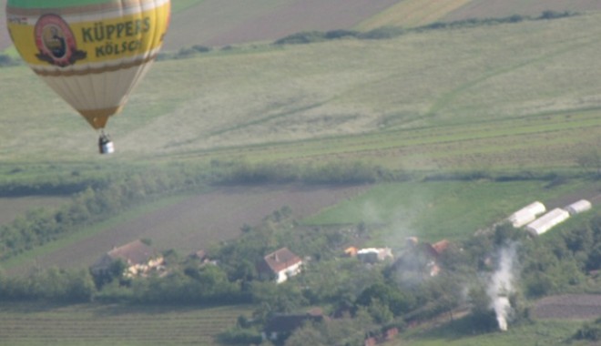 Premiere în România - zborbalonaercald19-1318180835.jpg