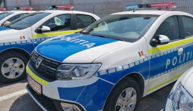 CAZ REAL! Bărbat snopit în bătaie cu mătura de soţie pentru că a dat mâncare la animale fără ştirea ei