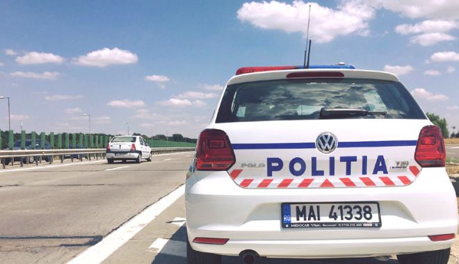 Zeci de șoferi, prinși cu viteze amețitoare pe autostradă - zecide-1526922996.jpg
