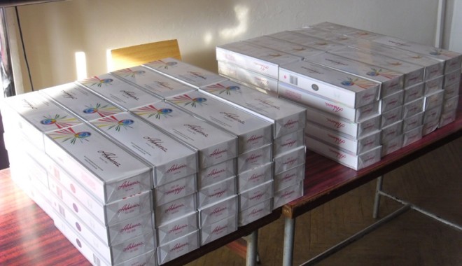 Zeci de baxuri de țigări, confiscate  de polițiștii de frontieră constănțeni - zecidebaxuritigariconfiscatepoli-1391449743.jpg