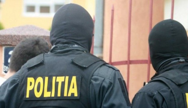Zeci de percheziții la evazioniști cu băuturi alcoolice - zecideperchezitii-1401988512.jpg