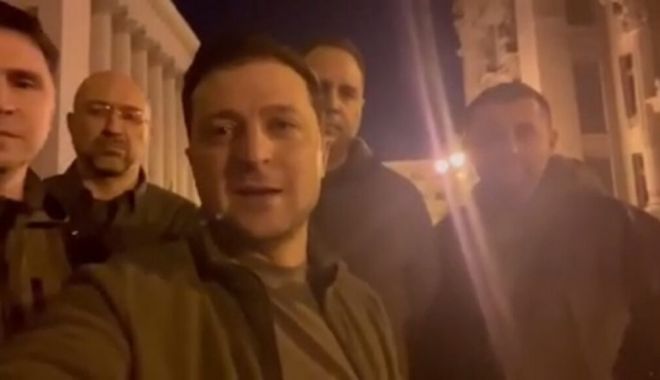 Volodimir Zelenski a refuzat oferta SUA, chiar dacă este în pericol de a fi capturat și ucis de armata rusă - zelenski1024x577-1645860996.jpg
