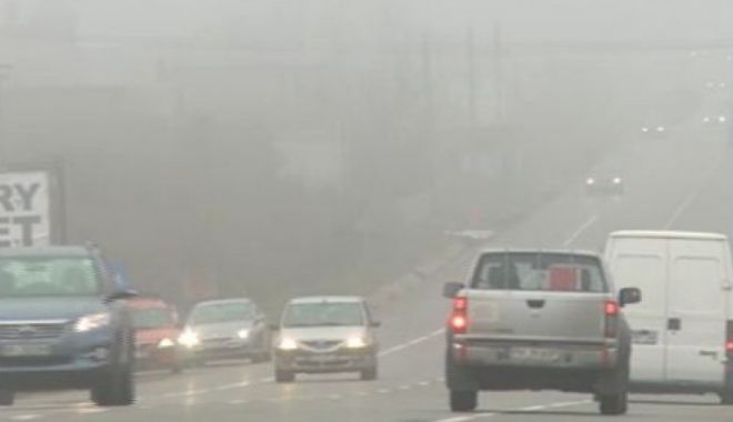 Şoferi, atenţie! Centrul Infotrafic: Se circulă în condiţii de ceaţă, la Constanţa - zgm4mjmwzwu4zmninmm1yzbmzwrkzjm5-1668411288.jpg