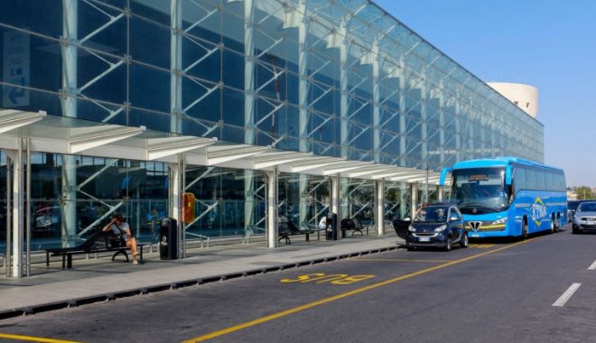 Atenționare pentru românii care călătoresc în Italia. Un aeroport suspendă și redirecționează 30% dintre zboruri - zgmwody4ywyyzdlimgiyymm0odeznzfh-1691154910.jpg