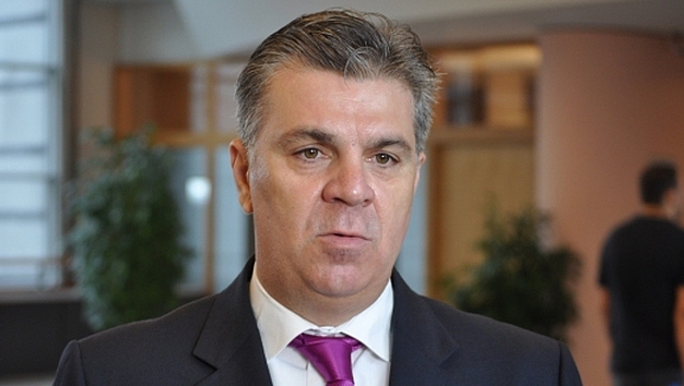 Valeriu Zgonea a propus organizarea unui forum economic între Albania și România - zgonea-1384356339.jpg