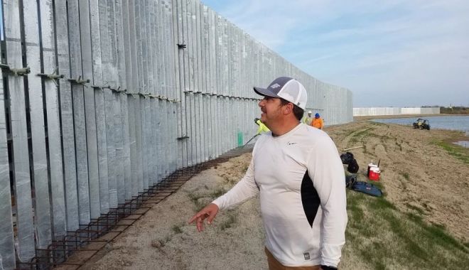 Zidul de la graniţa cu Mexic a fost scos la vânzare - ziduldelagranita-1627304394.jpg