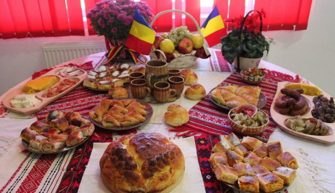 Zilele Dobrogei, sărbătorite la Pavilionul Expozițional - zileledobrogei-1541779996.jpg