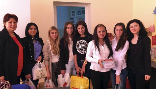 Cum a fost sărbătorită Ziua Educației - ziuaeducatiei-1444154049.jpg