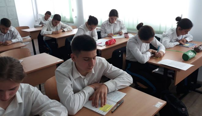 Ziua Educației, sărbătorită de elevii Colegiului 