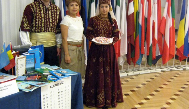 UDTTMR, prezent la manifestațiile dedicate Zilei Europene a Limbilor - ziuaeuropeanaalimbilor-1348774296.jpg
