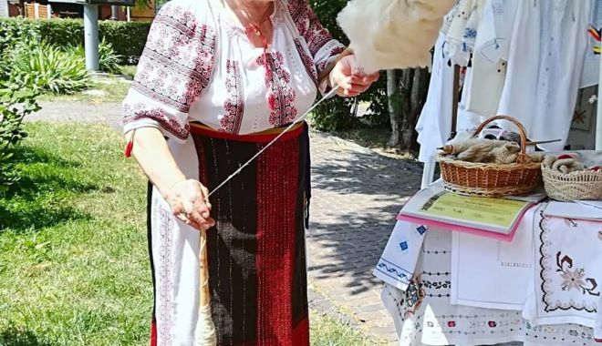 Ziua Iei, marcată la Muzeul de Artă Populară - ziuaiei-1561158811.jpg