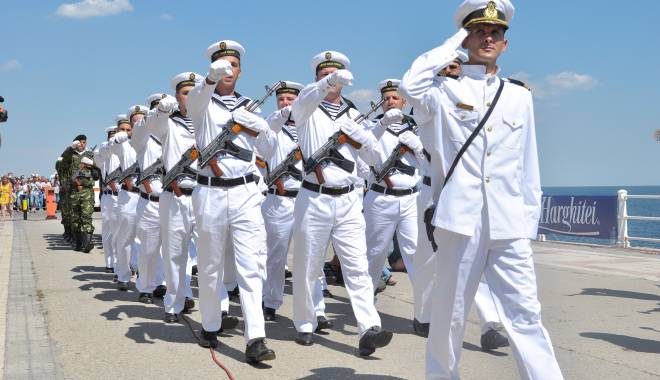 Ziua Marinei Române, sărbătorită la Constanța cu exerciții militare - ziuamarinei2015-1439451432.jpg
