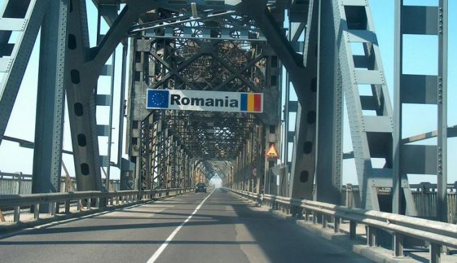Ziua Podului. Autoturismele care trec podul peste Dunăre în sensul Giurgiu – Ruse, scutite de tariful de trecere - ziuapodului-1592464738.jpg