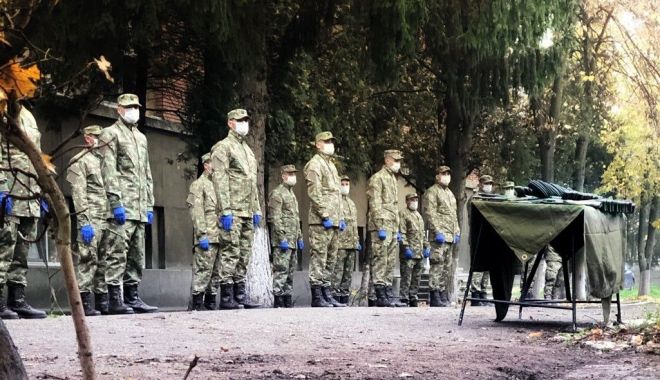 Omagii aduse eroilor. Ziua Veteranilor din teatrele de operații, celebrată în garnizoane - ziuaveteranilor12-1605113574.jpg