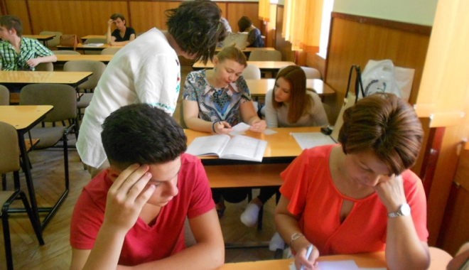Ziua Z pentru absolvenții de-a VIII-a. Află liceele unde au fost repartizați - ziuaz-1468859622.jpg