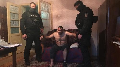 A fost prins ucigașul polițistului omorât în misiune ! - zjnmotc4odrmn2mwodawywrmodvkyjyy-1559623807.jpg