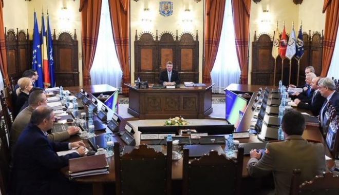 Astăzi, ședință CSAT. Misiunile armatei în afara țării și planul de înzestrare, pe ordinea de zi - zmmyztzizdiwntvlmzzizwnjntaxyzdi-1499145150.jpg