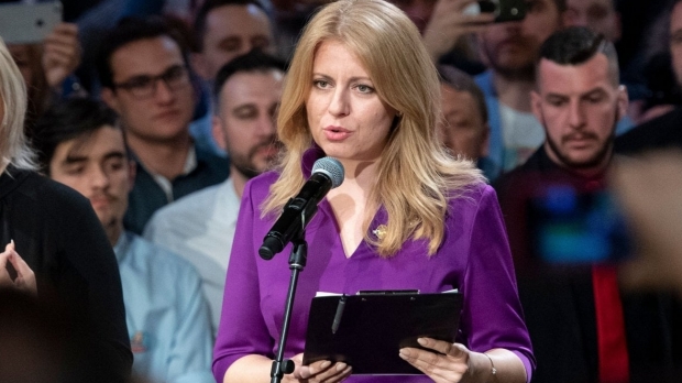 Zuzana Caputova, prima femeie președinte în Slovacia - zuza62498700-1554019239.jpg