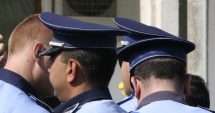 Stire din Eveniment : DOI POLIȚIȘTI DIN CONSTANȚA, PRINȘI ÎN FLAGRANT ÎN TIMP CE LUAU ȘPAGĂ DE LA UN ȘOFER