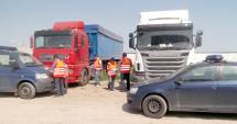 Stire din Economie : Ce obligații au conducătorii auto când îi controlează Antifrauda Fiscală