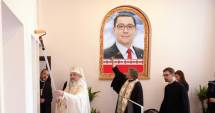 Stire din Politică-Administrație : EDITORIAL / Cine a adus mizeria în Casa Domnului?