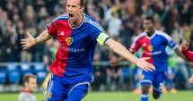 Stire din Sport : LIGA CAMPIONILOR / Surprize în ultima etapă. Cine merge mai departe