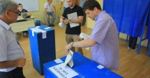 Stire din Politică-Administrație : ALEGERI CONSTANȚA / Constănțenii nu se înghesuie la secțiile de votare. Doar 28% prezența la urne pe municipiul Constanța