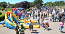 Stire din Eveniment : ATENȚIE MĂMICI! Un pedofil dă târcoale prin parcul Tăbăcăriei / Poliția reacționează: "Vă rugăm să ne ajutați să-l prindem!"