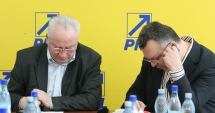 Stire din Politică-Administrație : "Bătrânii" au plecat acasă