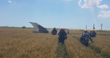 Stire din Eveniment : MIG PRĂBUȘIT LÂNGĂ CONSTANȚA / PILOTUL RISCĂ SĂ RĂMÂNĂ PARALIZAT. "Pacientul nu își poate mișca picioarele"