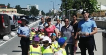 Stire din Eveniment : Polițiștii au "descins" în stațiunea Mamaia