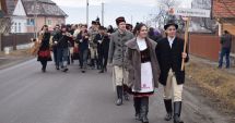 Stire din Cultură-Educație : Balul de Lăsata Secului din Harghita, carnavalul la care orice este permis