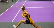 Stire din Sport : Simona Halep candidează la titlul de cea mai frumoasă lovitură a lunii octombrie