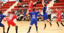 Stire din Sport : Handbal / Nouă victorii consecutive! CS Dinamo a trecut la pas de CSM Bucureşti