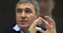 Stire din Sport : Fotbal, echipa naţională / Hagi: „Nu pot fi selecţioner cât timp sunt acționar majoritar la un club din Liga I”