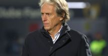 Stire din Sport : Fotbal / Jorge Jesus nu mai este antrenorul Benficăi Lisabona. Funcţia, preluată de Nelson Verissimo
