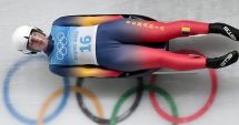 Stire din Sport : JO de iarnă 2022 / Virajul 13, cu ghinion! Sania Ralucăi Strămăturaru s-a răsturnat pe pârtia de la Yanqing