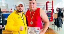 Stire din Sport : Ştefan Panaitescu, de la CS Năvodari, pe podium la Naţionalele de box U22